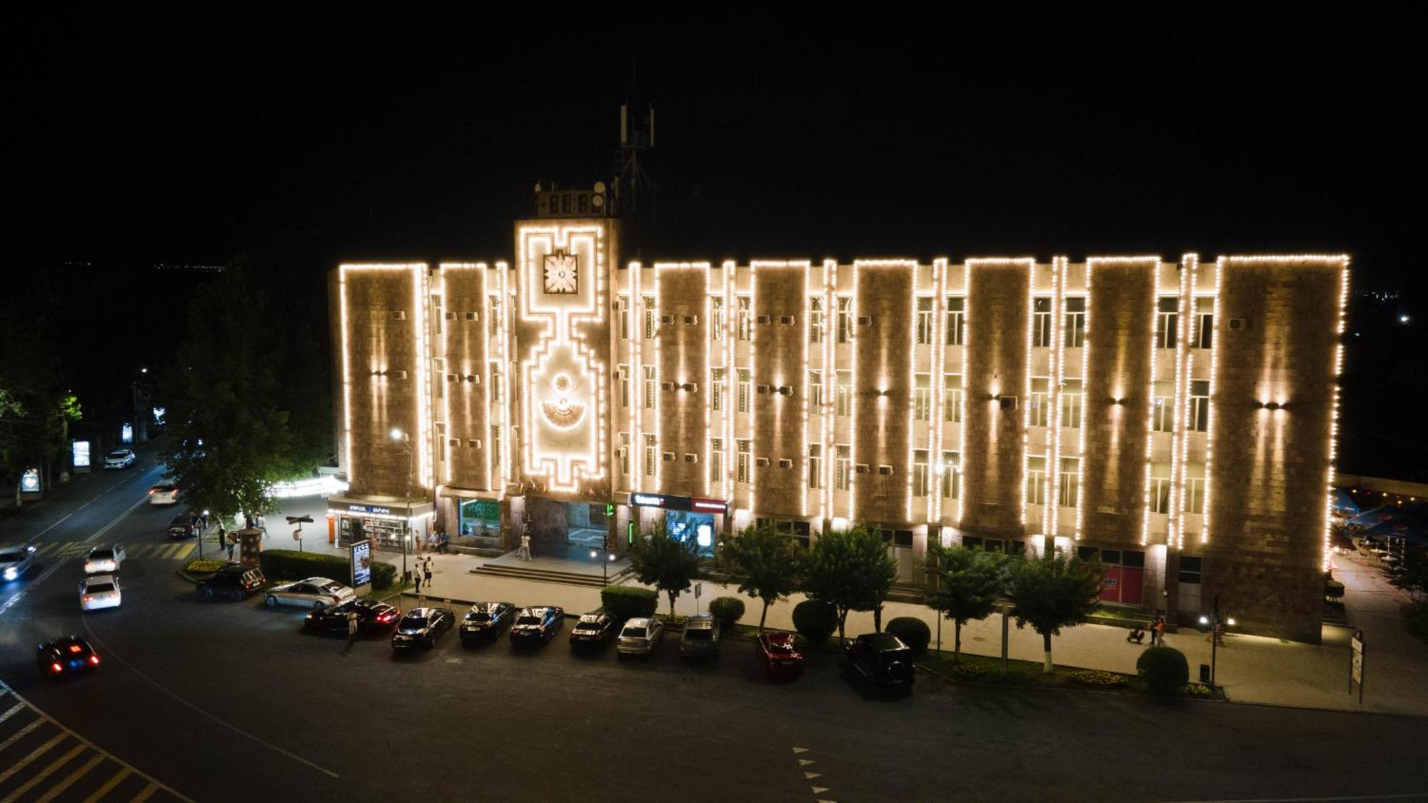 Richmind Hotel Vagharshapat Екстер'єр фото