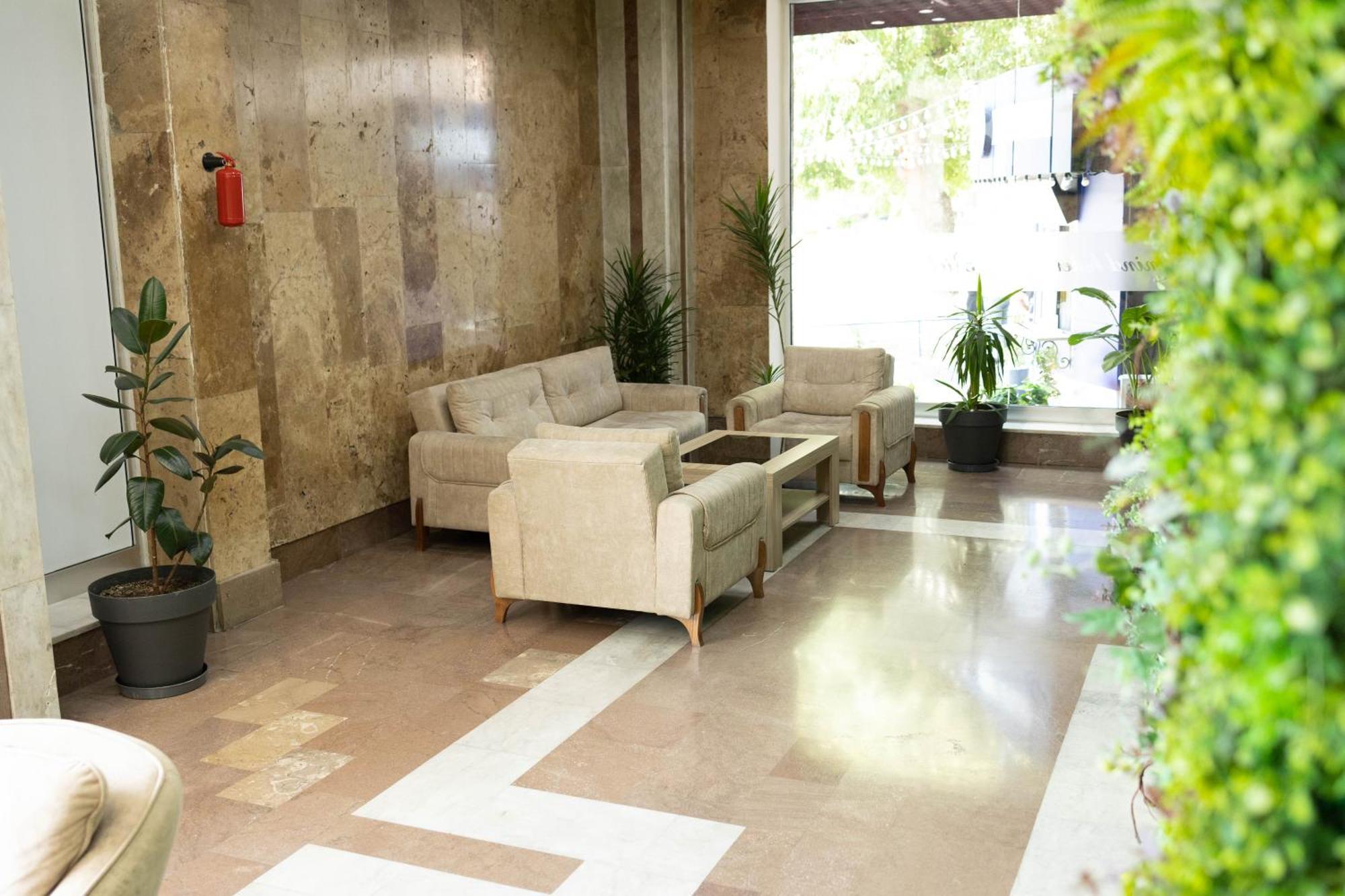 Richmind Hotel Vagharshapat Екстер'єр фото