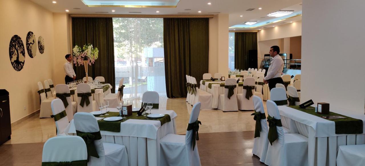 Richmind Hotel Vagharshapat Екстер'єр фото