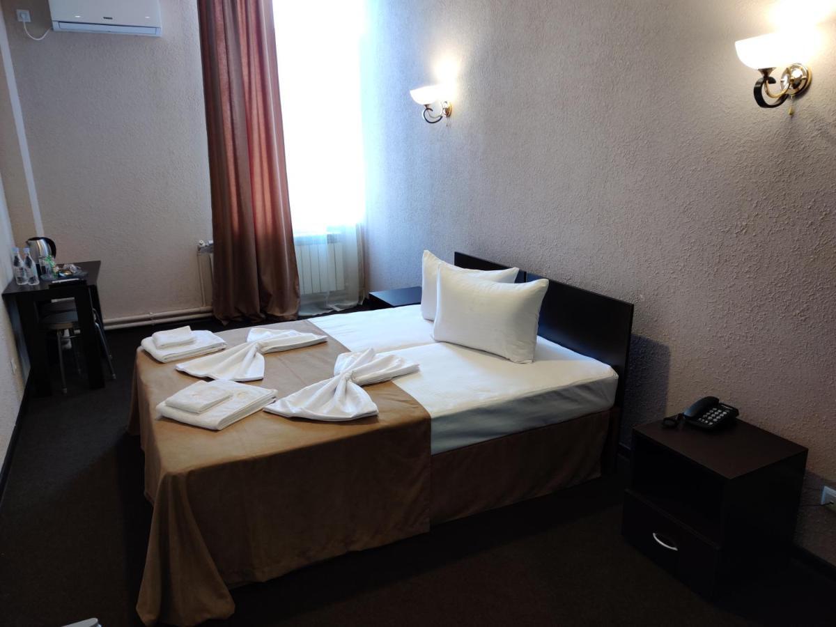 Richmind Hotel Vagharshapat Екстер'єр фото
